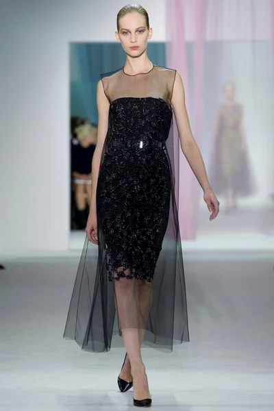 Look 26